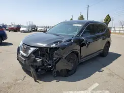 KNMAT2MT7JP578200 2018 NISSAN ROGUE