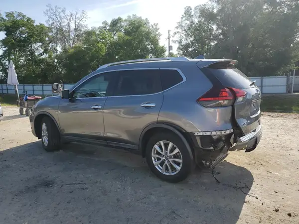 KNMAT2MT7JP580223 2018 NISSAN ROGUE - Image 2
