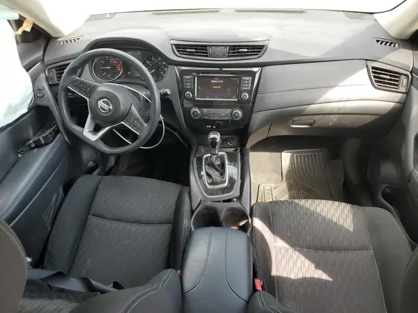 KNMAT2MT7JP582554 2018 NISSAN ROGUE - Image 8