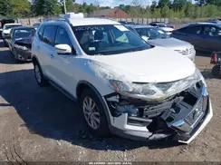 KNMAT2MT7JP583607 2018 NISSAN ROGUE