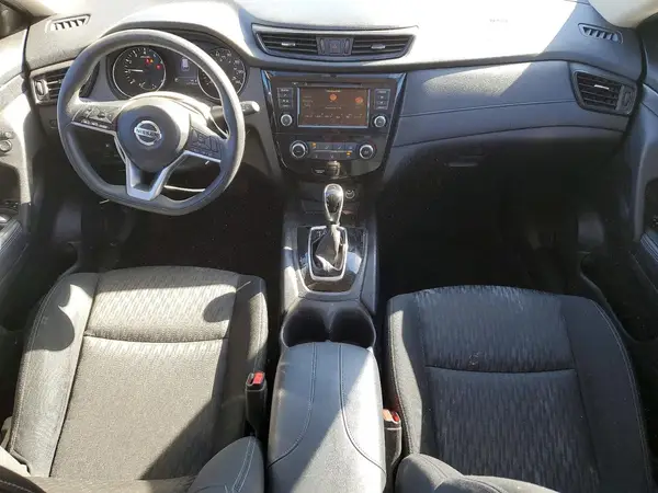 KNMAT2MT7JP601894 2018 NISSAN ROGUE - Image 8