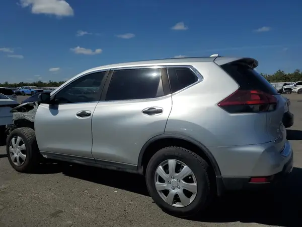 KNMAT2MT7JP612362 2018 NISSAN ROGUE - Image 2