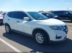 KNMAT2MT7JP620882 2018 NISSAN ROGUE
