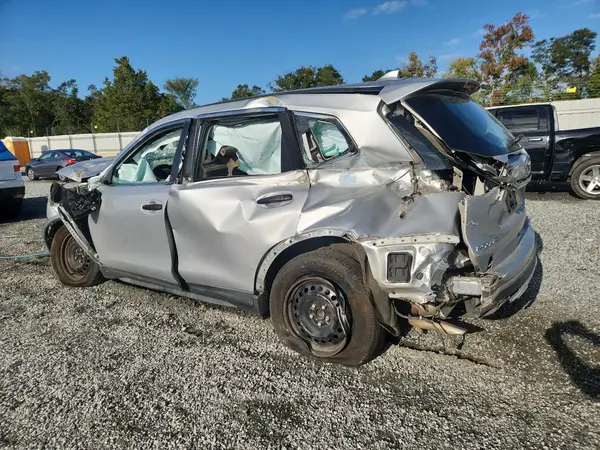 KNMAT2MT7JP622213 2018 NISSAN ROGUE - Image 2