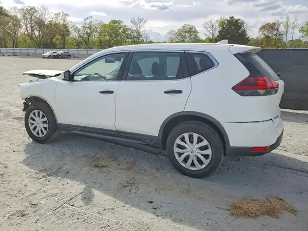 KNMAT2MT7JP622521 2018 NISSAN ROGUE - Image 2