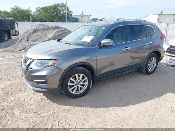KNMAT2MT7KP516166 2019 NISSAN ROGUE - Image 2