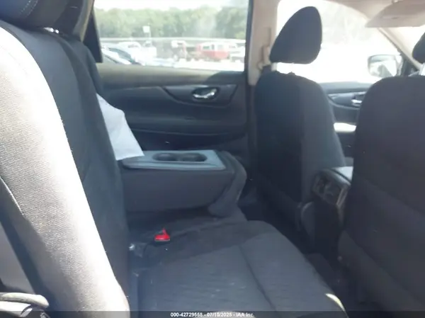 KNMAT2MT7KP529970 2019 NISSAN ROGUE - Image 8