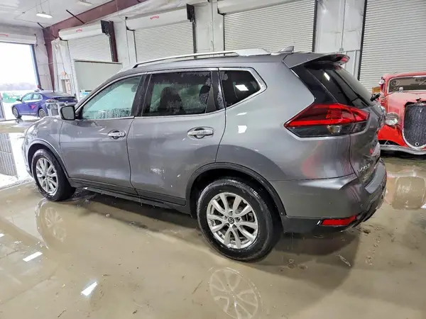 KNMAT2MT7KP530018 2019 NISSAN ROGUE - Image 2