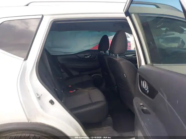 KNMAT2MT7KP541701 2019 NISSAN ROGUE - Image 8
