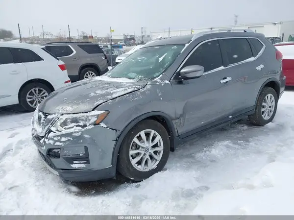 KNMAT2MT7KP559096 2019 NISSAN ROGUE - Image 2