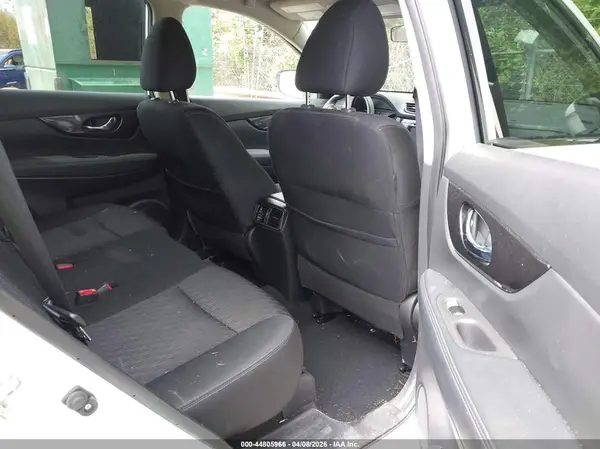 KNMAT2MT7LP504956 2020 NISSAN ROGUE - Image 8