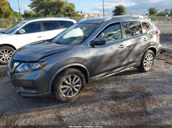 KNMAT2MT7LP526388 2020 NISSAN ROGUE - Image 2