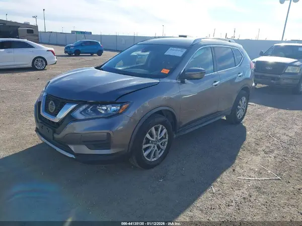 KNMAT2MT7LP526990 2020 NISSAN ROGUE - Image 2