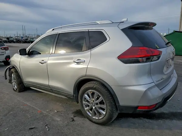 KNMAT2MT7LP527203 2020 NISSAN ROGUE - Image 2