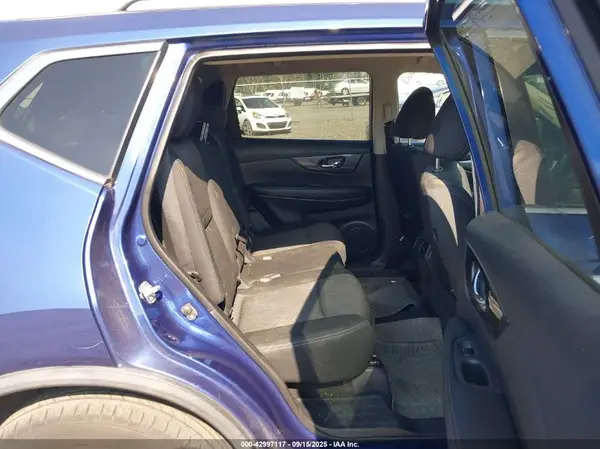 KNMAT2MT7LP527265 2020 NISSAN ROGUE - Image 8
