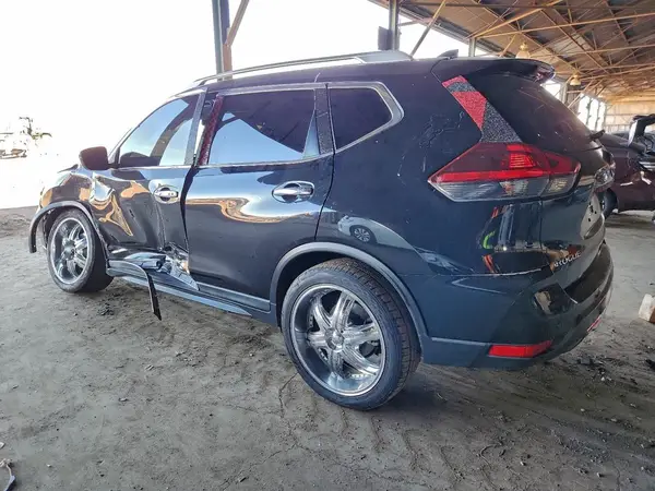 KNMAT2MT7LP531462 2020 NISSAN ROGUE - Image 2