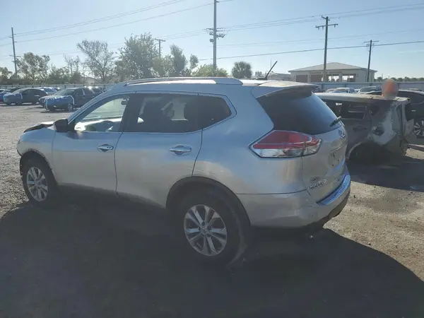 KNMAT2MT8GP592759 2016 NISSAN ROGUE - Image 2