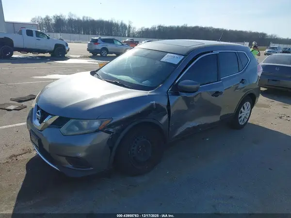 KNMAT2MT8GP594382 2016 NISSAN ROGUE - Image 2