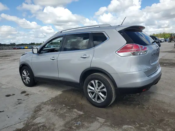 KNMAT2MT8GP597296 2016 NISSAN ROGUE - Image 2