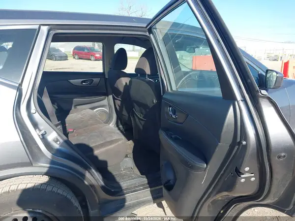 KNMAT2MT8GP603307 2016 NISSAN ROGUE - Image 8