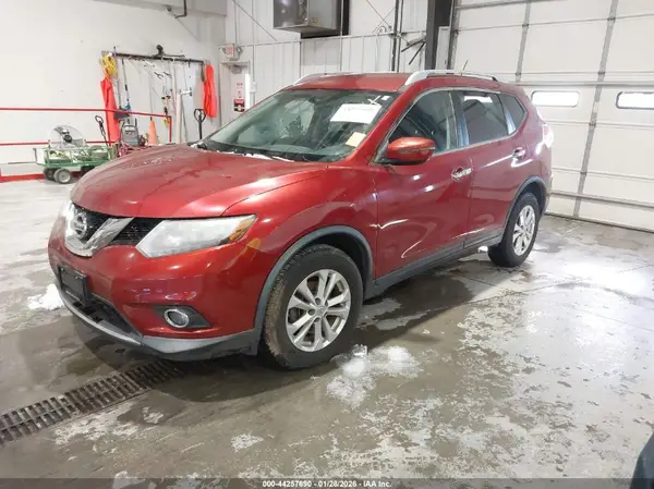 KNMAT2MT8GP606403 2016 NISSAN ROGUE - Image 2