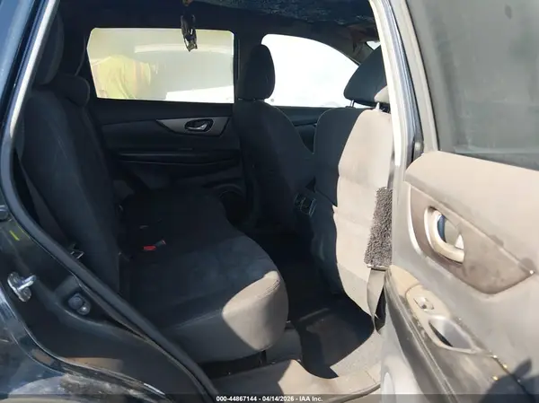 KNMAT2MT8GP608037 2016 NISSAN ROGUE - Image 8