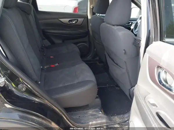 KNMAT2MT8GP622245 2016 NISSAN ROGUE - Image 8