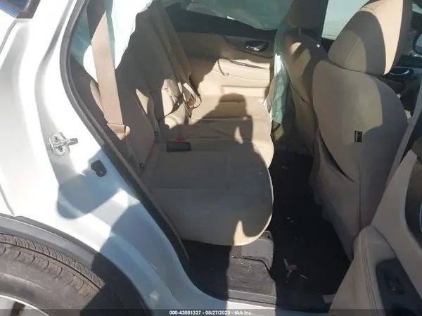 KNMAT2MT8GP623864 2016 NISSAN ROGUE - Image 8