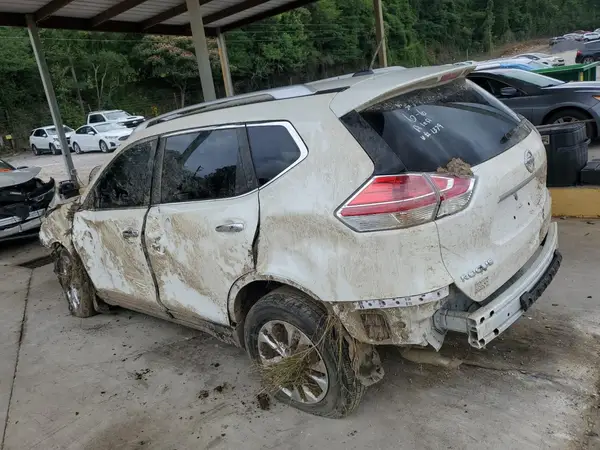 KNMAT2MT8GP631379 2016 NISSAN ROGUE - Image 2
