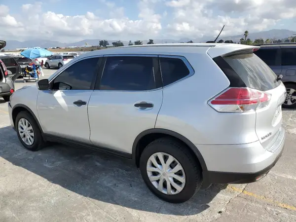 KNMAT2MT8GP636159 2016 NISSAN ROGUE - Image 2