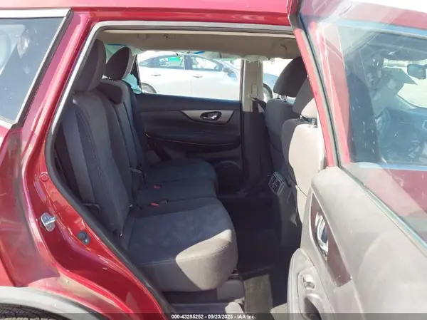 KNMAT2MT8GP638106 2016 NISSAN ROGUE - Image 8