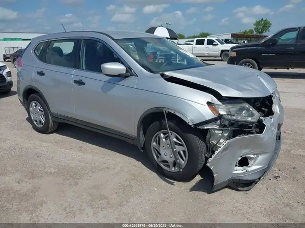 KNMAT2MT8GP639286 2016 NISSAN ROGUE - Image 1