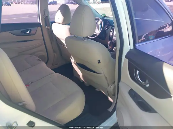 KNMAT2MT8GP648201 2016 NISSAN ROGUE - Image 8