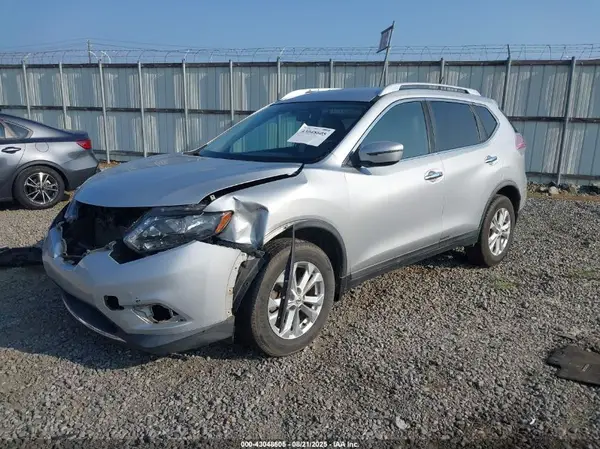 KNMAT2MT8GP666732 2016 NISSAN ROGUE - Image 2