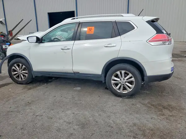 KNMAT2MT8GP669064 2016 NISSAN ROGUE - Image 2