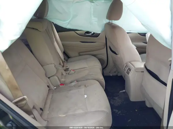 KNMAT2MT8GP679044 2016 NISSAN ROGUE - Image 8