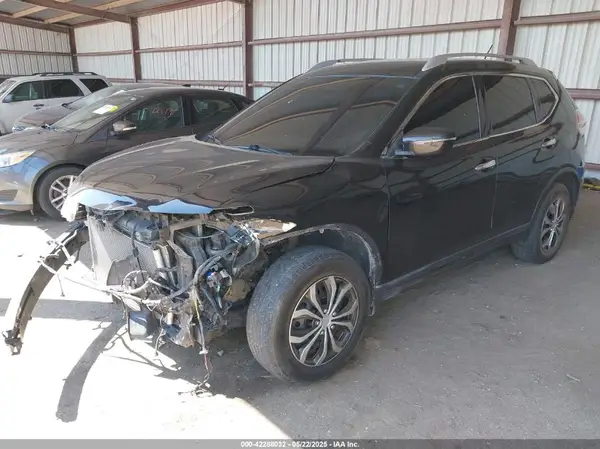 KNMAT2MT8GP679318 2016 NISSAN ROGUE - Image 2