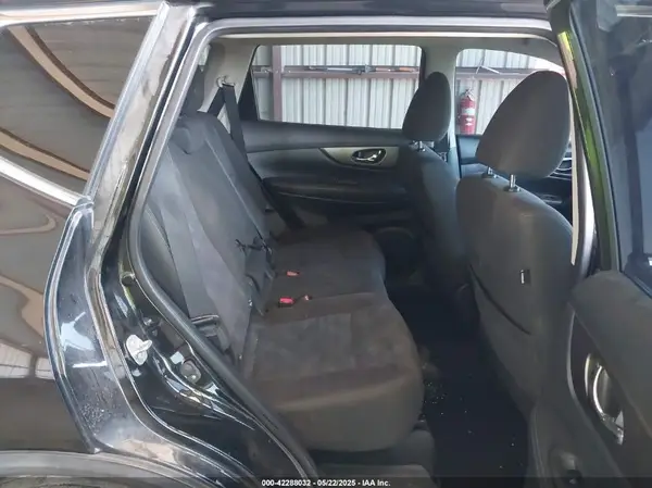 KNMAT2MT8GP679318 2016 NISSAN ROGUE - Image 8