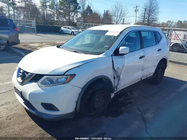 KNMAT2MT8GP692845 2016 NISSAN ROGUE - Image 2