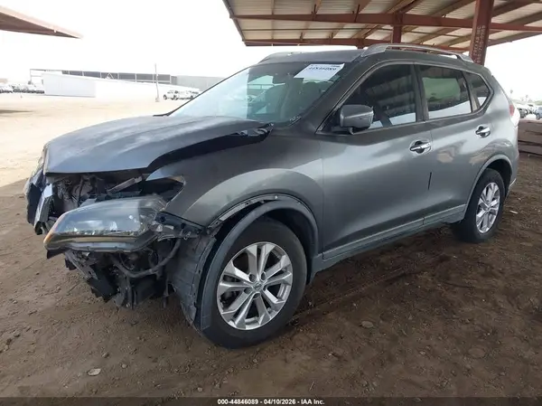 KNMAT2MT8GP696085 2016 NISSAN ROGUE - Image 2