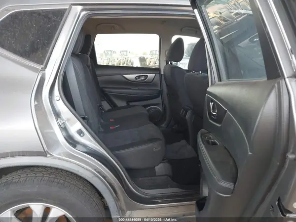 KNMAT2MT8GP696085 2016 NISSAN ROGUE - Image 8