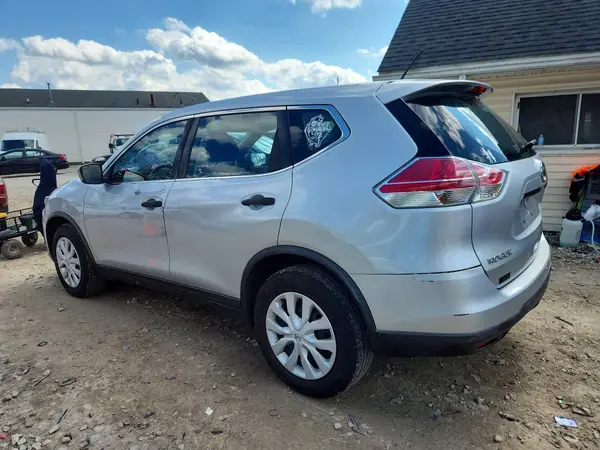 KNMAT2MT8GP700488 2016 NISSAN ROGUE - Image 2