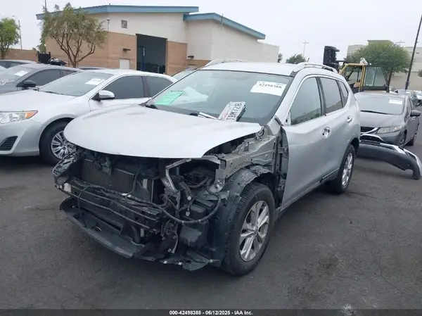 KNMAT2MT8GP705836 2016 NISSAN ROGUE - Image 2