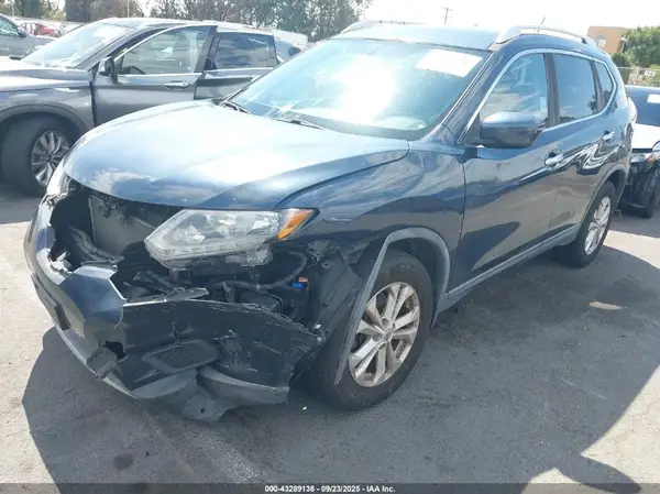 KNMAT2MT8GP715976 2016 NISSAN ROGUE - Image 2