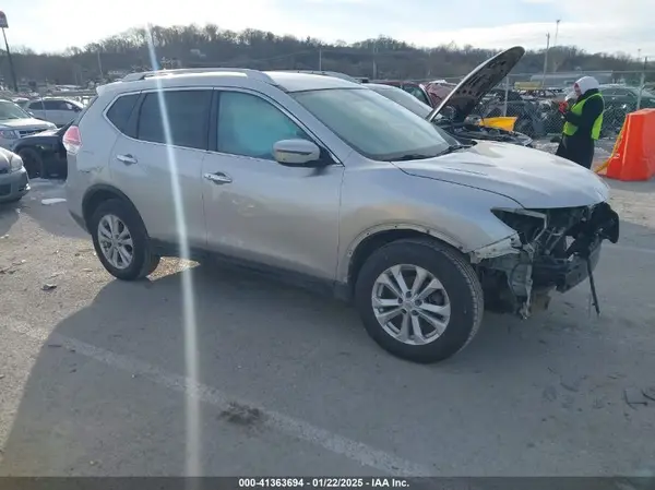 KNMAT2MT8GP736195 2016 NISSAN ROGUE - Image 1