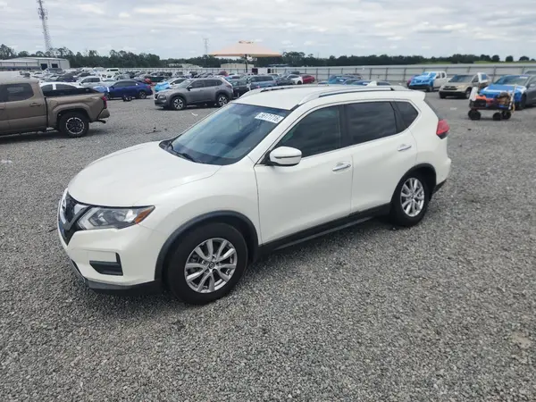 KNMAT2MT8HP500034 2017 NISSAN ROGUE - Image 1