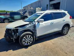 KNMAT2MT8HP506027 2017 NISSAN ROGUE