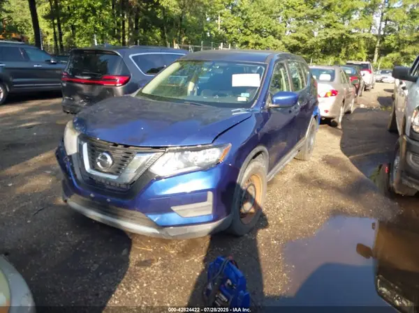 KNMAT2MT8HP507937 2017 NISSAN ROGUE - Image 2