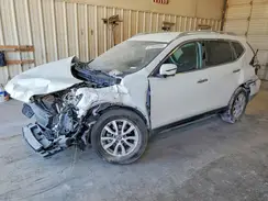 KNMAT2MT8HP508604 2017 NISSAN ROGUE