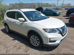 KNMAT2MT8HP511437 2017 NISSAN ROGUE